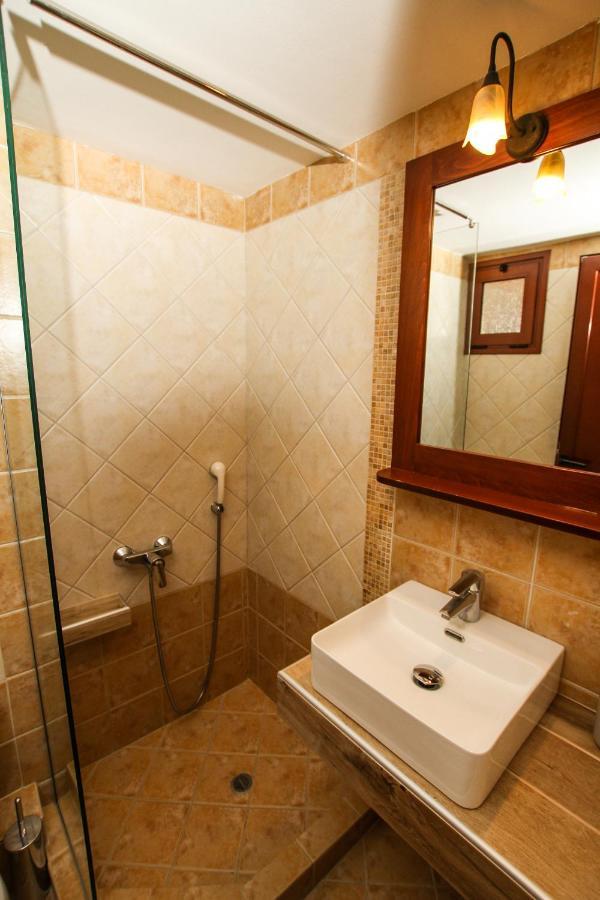 Xenonas Apollon Apart otel Sarti Dış mekan fotoğraf